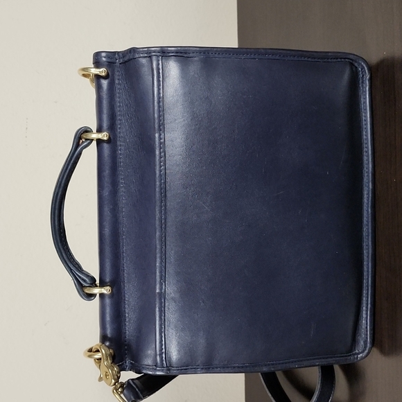 **SOLD**Vintage Coach Navy Willis #9927 - Picture 5 of 13